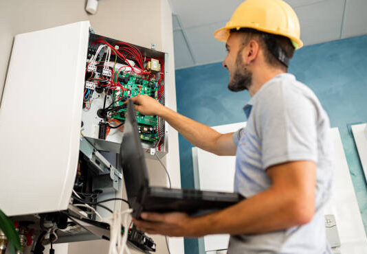 Revize elektro Praha – bezpečí, jistota a klid pro váš domov i firmu